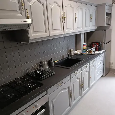 Appartement Centre , Super 6 Voyageurs